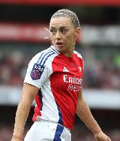 Arsenal v Chelsea - Barclays Women's Super League