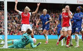 Arsenal v Chelsea - Barclays Women's Super League