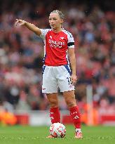 Arsenal v Chelsea - Barclays Women's Super League