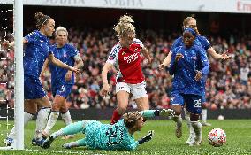 Arsenal v Chelsea - Barclays Women's Super League