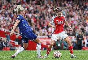 Arsenal v Chelsea - Barclays Women's Super League