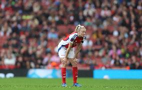 Arsenal v Chelsea - Barclays Women's Super League