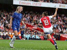 Arsenal v Chelsea - Barclays Women's Super League