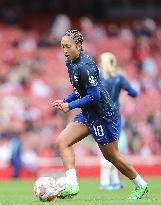 Arsenal v Chelsea - Barclays Women's Super League