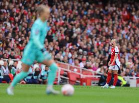 Arsenal v Chelsea - Barclays Women's Super League