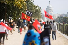 Indigenous Demonstrators Arrive To DC On Horseback