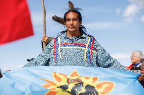 Indigenous Demonstrators Arrive To DC On Horseback