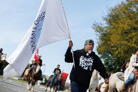 Indigenous Demonstrators Arrive To DC On Horseback