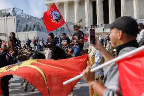 Indigenous Demonstrators Arrive To DC On Horseback