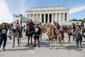 Indigenous Demonstrators Arrive To DC On Horseback