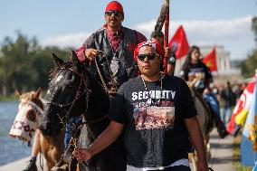 Indigenous Demonstrators Arrive To DC On Horseback