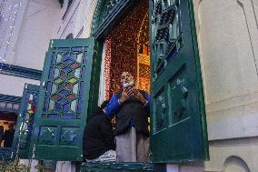 Kashmiri Muslims Pray At Shrine Of Sheikh Syed Abdul Qadir Jeelani In Srinagar