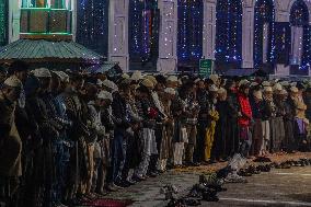 Kashmiri Muslims Pray At Shrine Of Sheikh Syed Abdul Qadir Jeelani In Srinagar