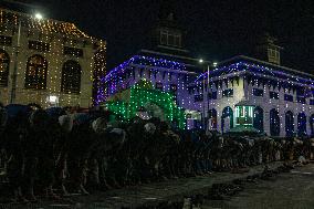 Kashmiri Muslims Pray At Shrine Of Sheikh Syed Abdul Qadir Jeelani In Srinagar