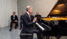 Estonia donates piano to newly restored Notre Dame cathedral