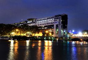 Ministry Of Economy And Finance - Paris