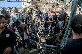 Aftermath of Israeli Strike on Displaced Civilians - Gaza