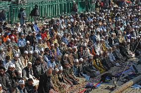 Annual Festival Of Sheikh Abdul Qadir Jeelani (RA) Celebrated In Kashmir