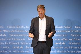 Handover Of The First Climate Protection Contracts In Berlin, Germany