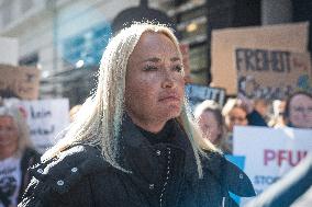 Singer Sarah Connor And PETA Protest In Front Of TUI Travel Agency