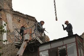 Dnipro apartment block hit by Russian missile on April 19