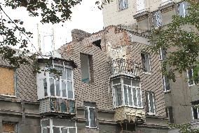 Dnipro apartment block hit by Russian missile on April 19