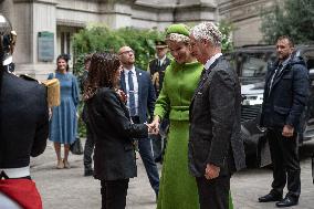 King and Queen of Belgium at the City Hall of Paris