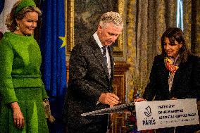 King and Queen Of Belgium At The City Hall Of Paris