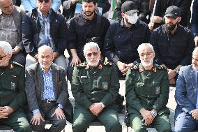 Iran’s Quds Force chief Qaani reappears in public after weeks of speculation