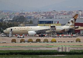 Boeing 777 of Etihad Cargo landing in Barcelona