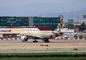 Boeing 777 of Etihad Cargo landing in Barcelona