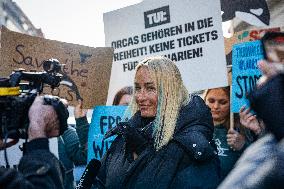 Singer Sarah Connor And PETA Protest In Front Of TUI Travel Agency