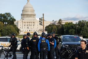 Indigenous Demonstrators Clash With Police Near U.S. Capitol