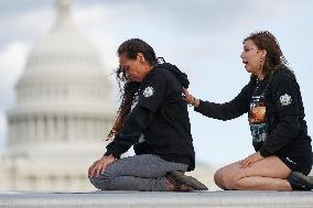 Indigenous Demonstrators Clash With Police Near U.S. Capitol