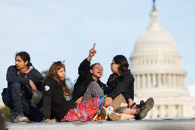 Indigenous Demonstrators Clash With Police Near U.S. Capitol