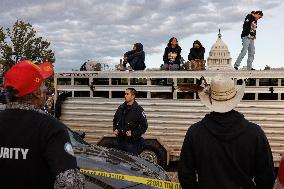 Indigenous Demonstrators Clash With Police Near U.S. Capitol