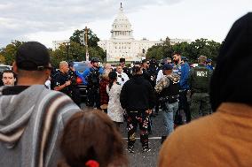 Indigenous Demonstrators Clash With Police Near U.S. Capitol