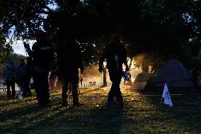 Indigenous Demonstrators Clash With Police Near U.S. Capitol