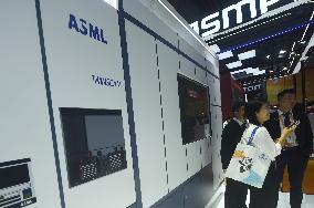 ASML Stock Price Plummeted