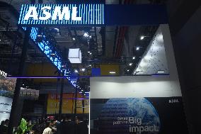 ASML Stock Price Plummeted