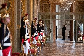 Belgium Royal Couple Visit To The Hotel De Ville - Paris