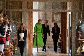 Belgium Royal Couple Visit To The Hotel De Ville - Paris