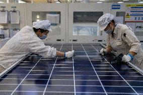 China Manufacturing Industry Photovoltaic Module