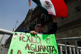 Daily Life In Mexico City