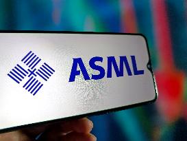 Illustration ASML Shares Plunge