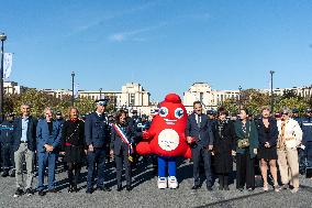 Celebrating 3 Years Of The Paris Municipal Police Force - Paris