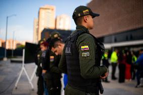 Bogota's Police Captures Members of Criminal Group Tren De Aragua