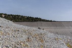 Drought In Mount Cotugno Lake