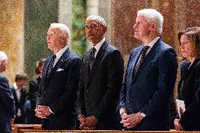 President Biden delivers eulogy for Ethel Kennedy in DC