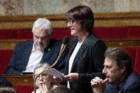 Questions to the Government - Paris